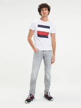 Signature Colour-Blocked Design T-Shirt