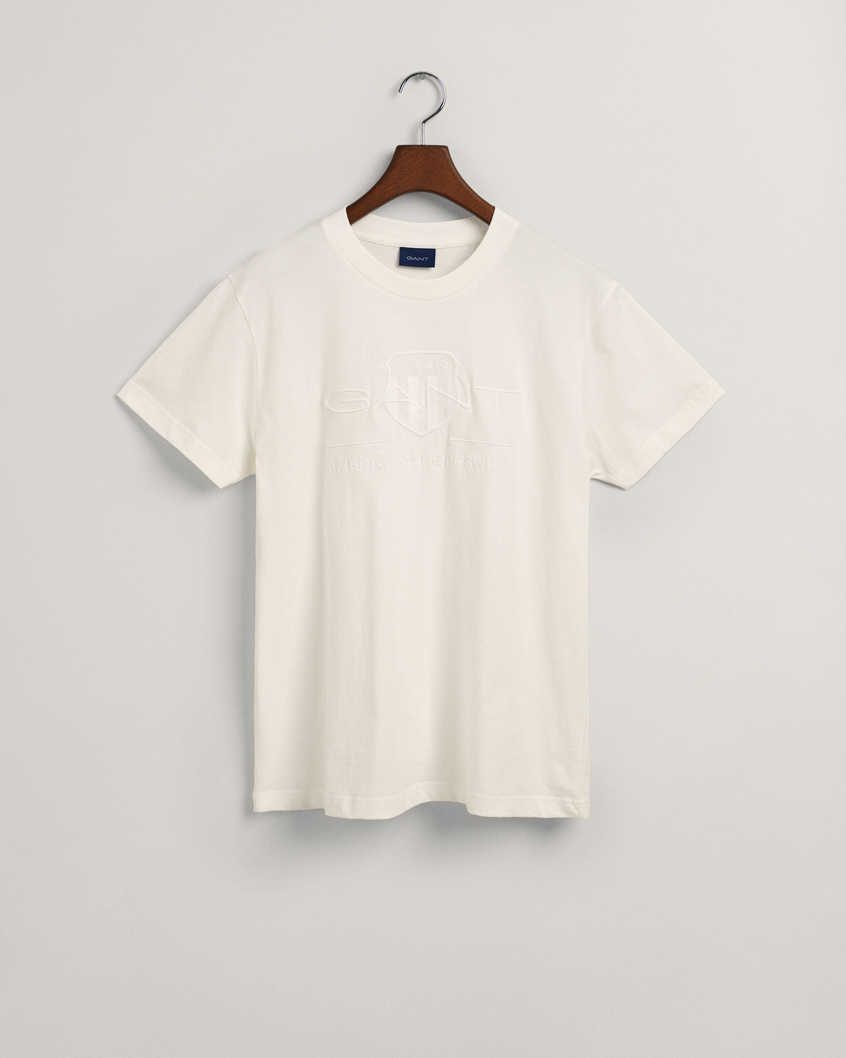Gant Tonal Archive Shield T-Shirt